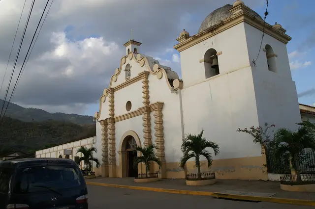 Iglesia de San Francisco de Asís en Catacamas