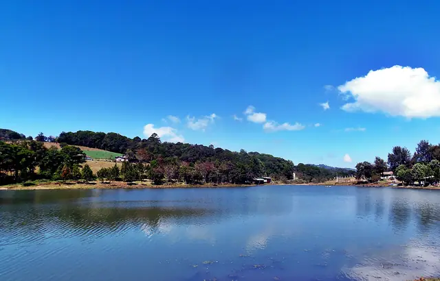 Laguna de Chiligatoro, junto a La Esperanza